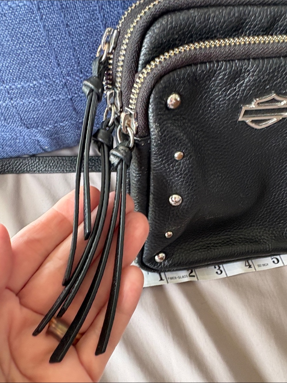 Harley-Davidson Black Leather Studded Crossbody/Shoulder Adjustable Strap - Picture 2 of 12